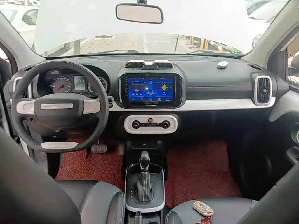 Roewe Clever — миниатюра 10