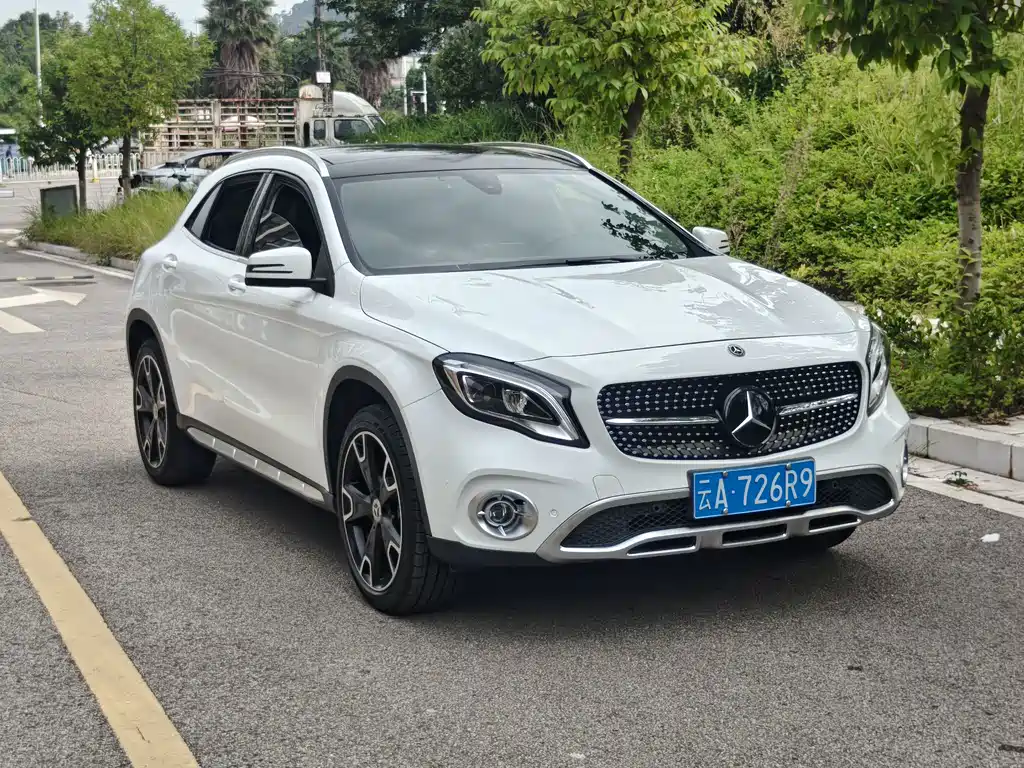 Mercedes-Benz GLA — миниатюра 3