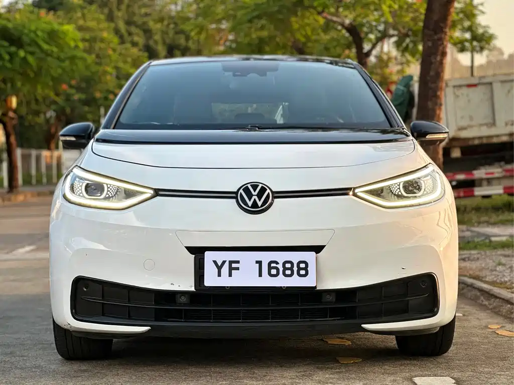 Volkswagen ID.3 — миниатюра 2