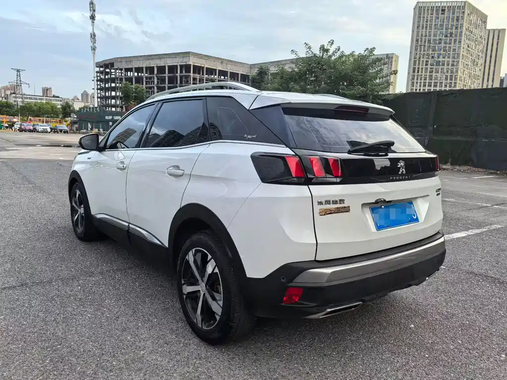 Geely Vision X3 — миниатюра 24