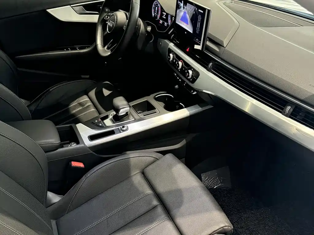 Audi A4L — миниатюра 7