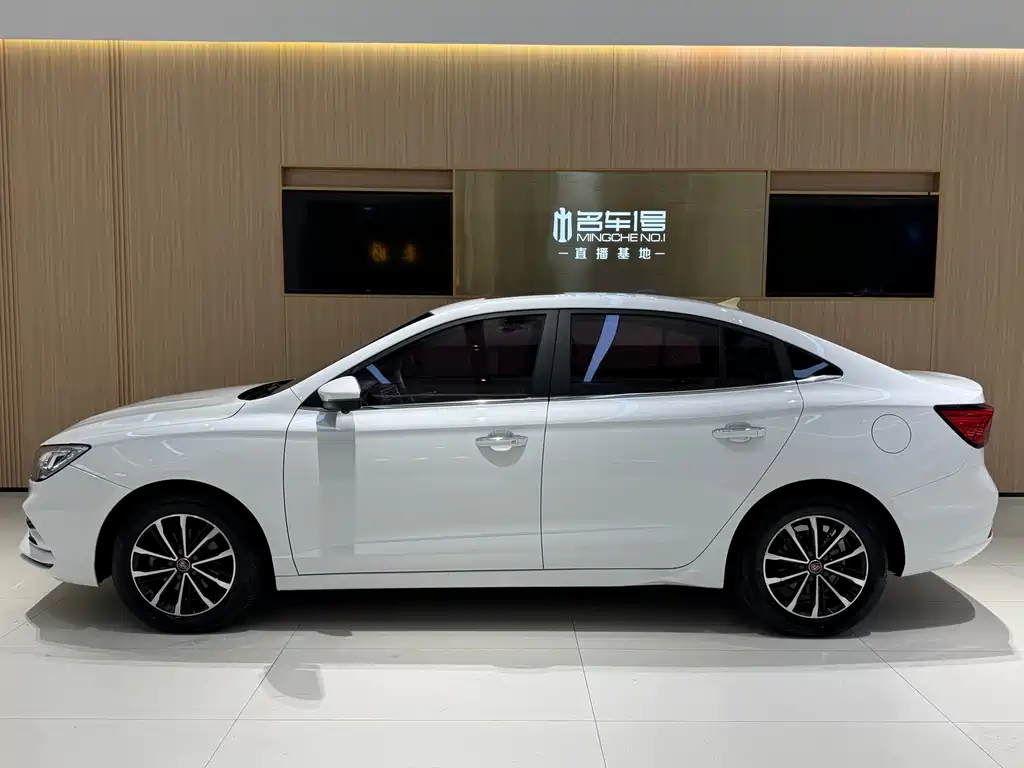 ROEWE I5