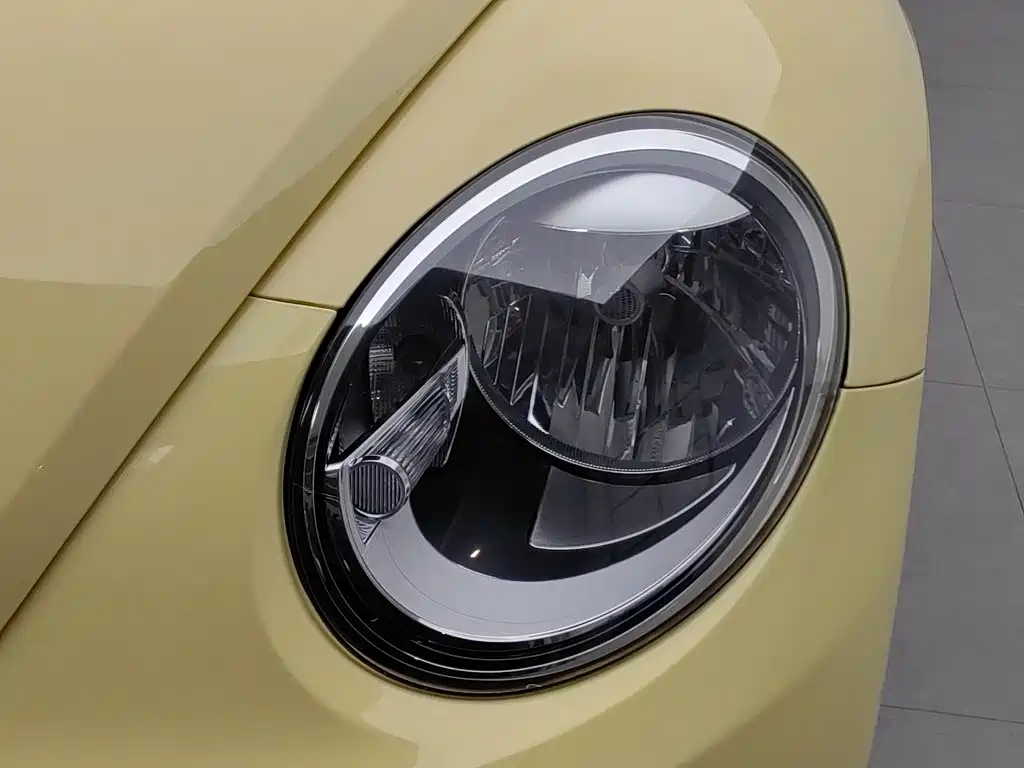Volkswagen Beetle — миниатюра 7
