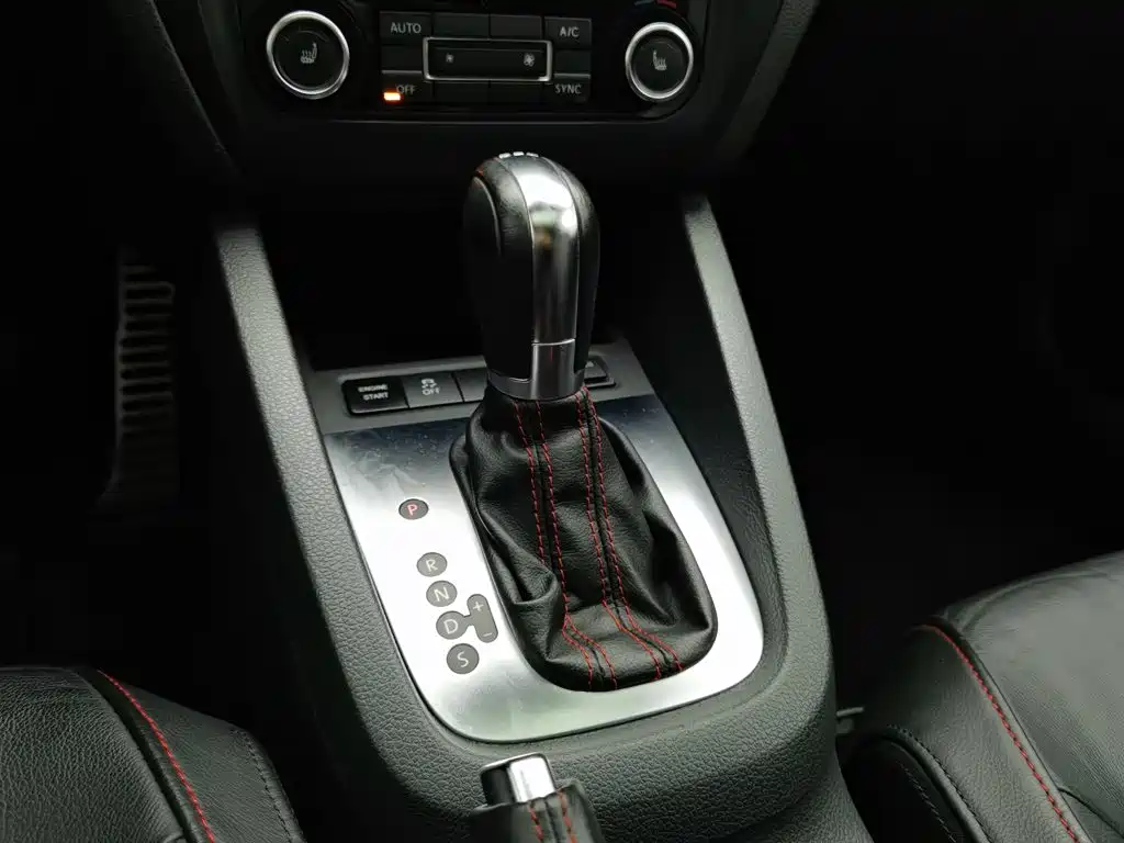 Volkswagen Sagitar — миниатюра 13
