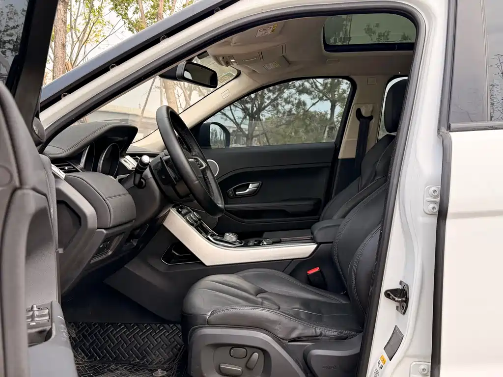 Land Rover Evoque — миниатюра 11