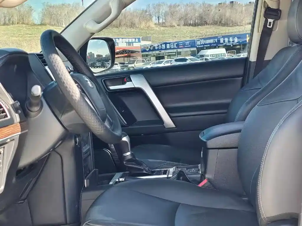 Toyota Land Cruiser Prado 2019 3.5L AT TX-L Premium