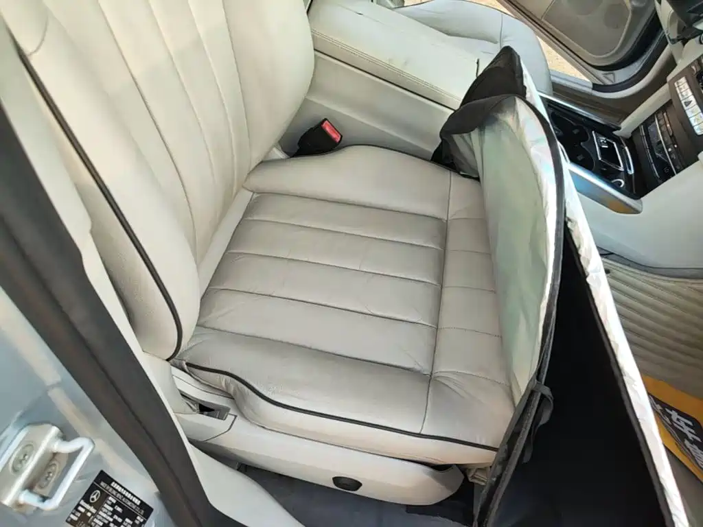 Mercedes-Benz E-Class — миниатюра 25