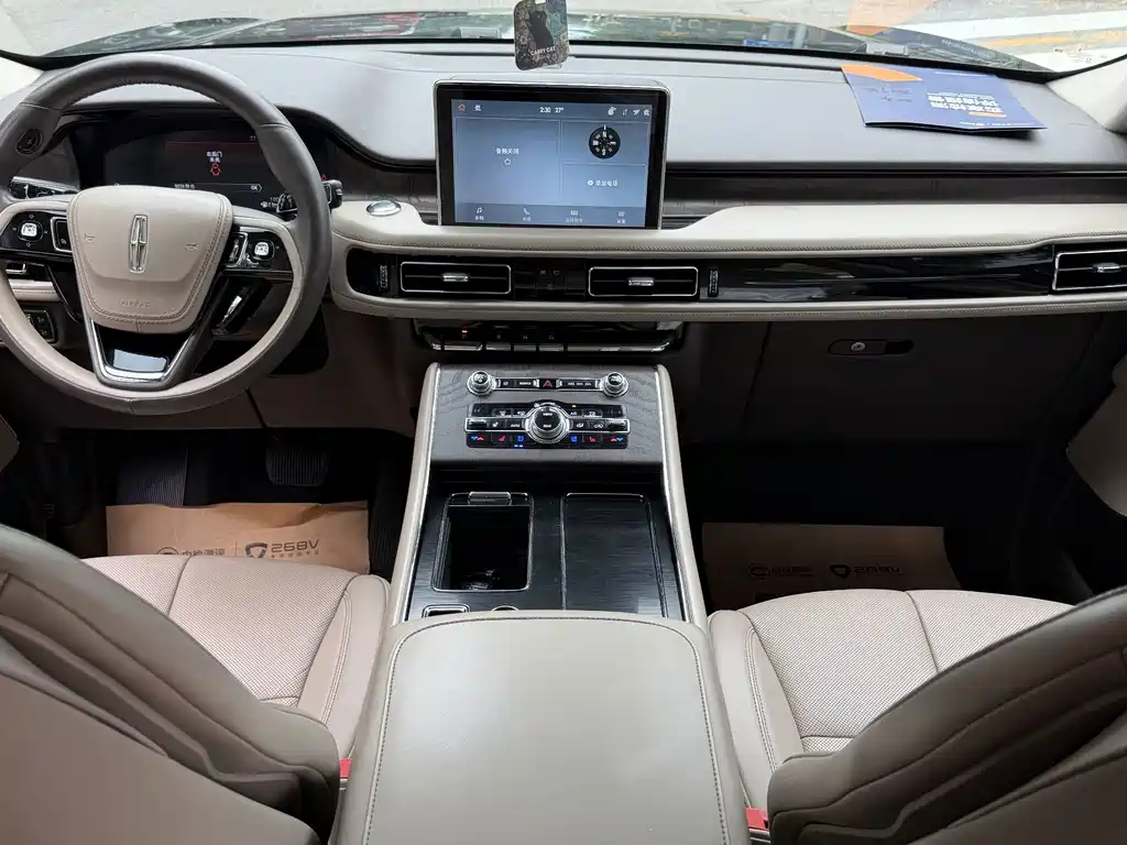 Lincoln Aviator 3.0T V6 4WD Premium Edition, фото 19