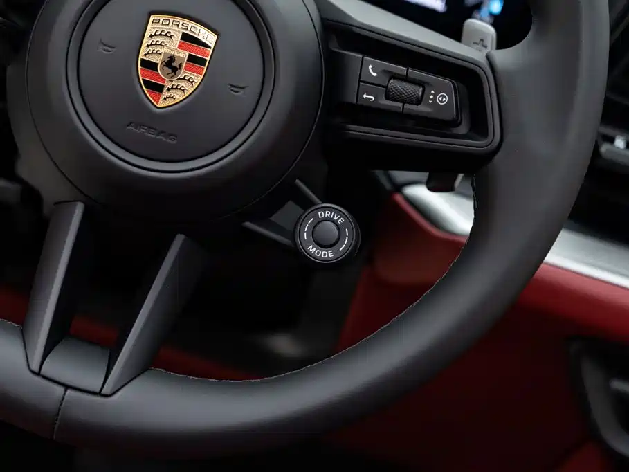 Porsche Cayenne — миниатюра 20