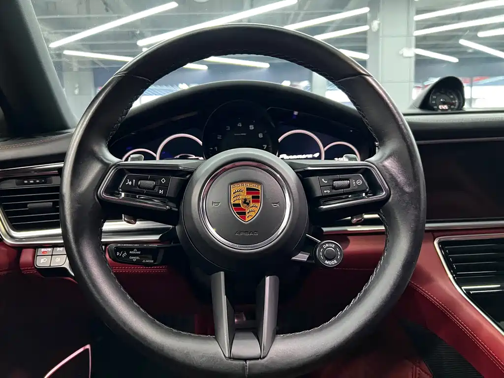 Porsche Panamera — миниатюра 9