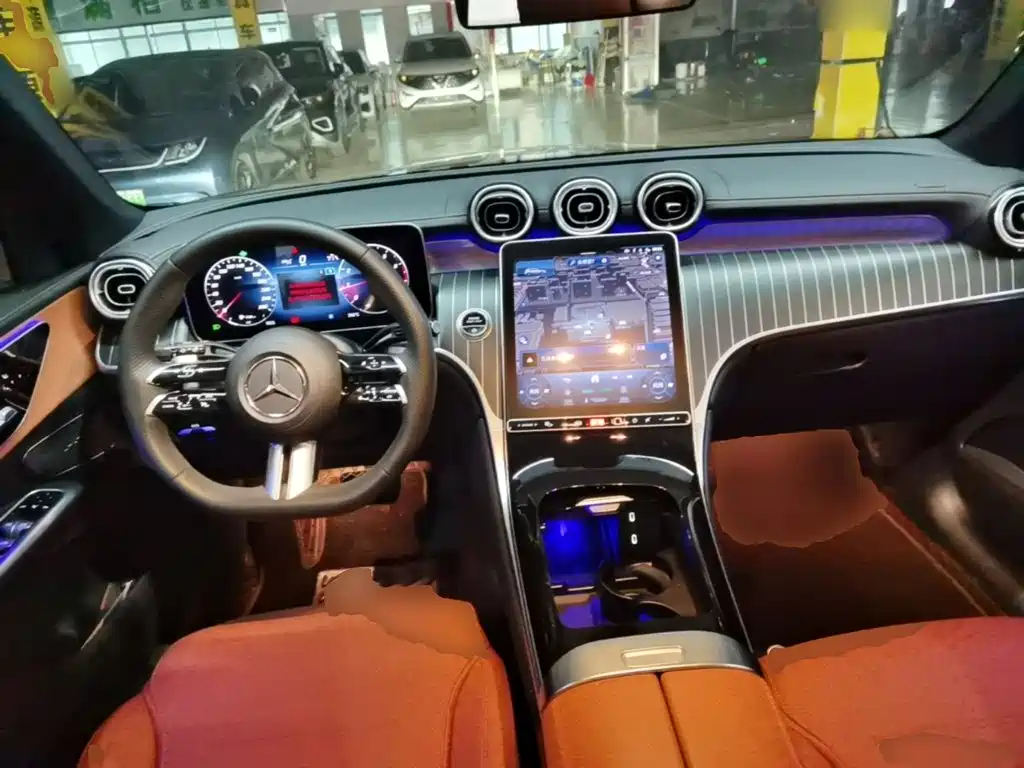 Mercedes-Benz GLC — миниатюра 10