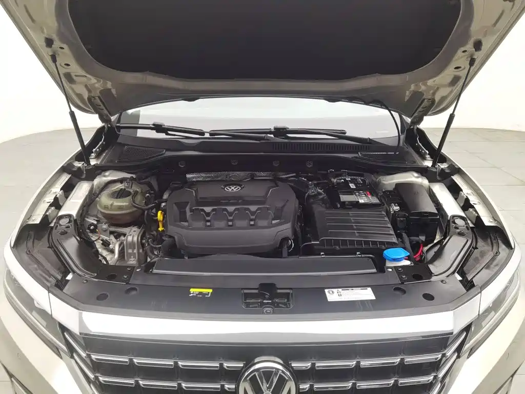 Volkswagen Passat — миниатюра 6