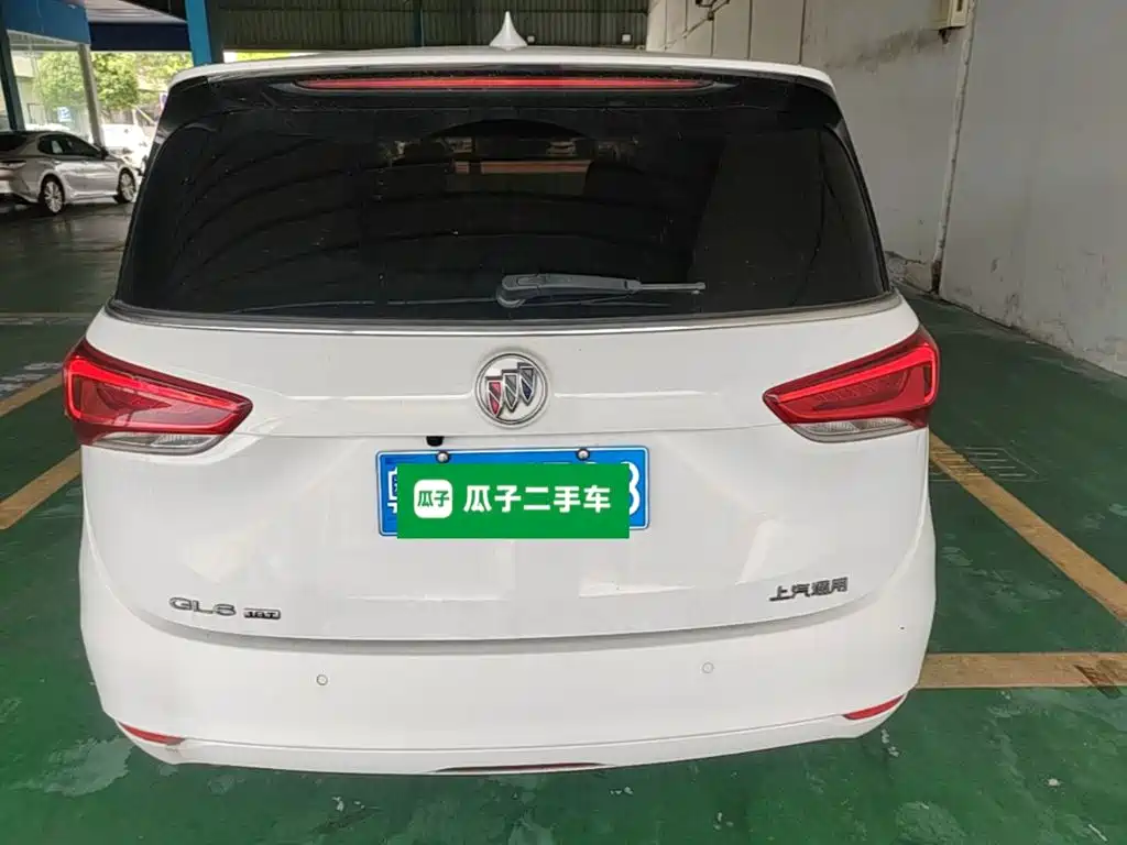 Buick GL6 — миниатюра 6