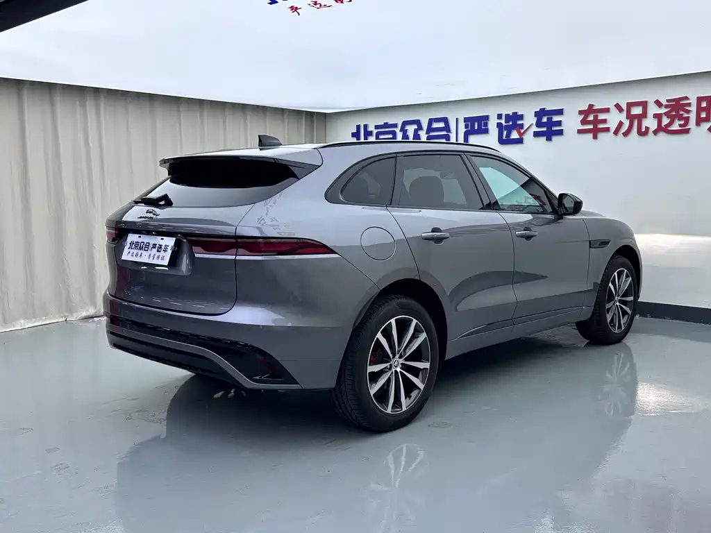 Jaguar F-PACE — миниатюра 24