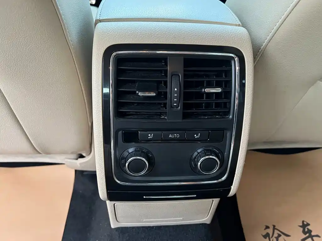 Volkswagen Passat — миниатюра 14