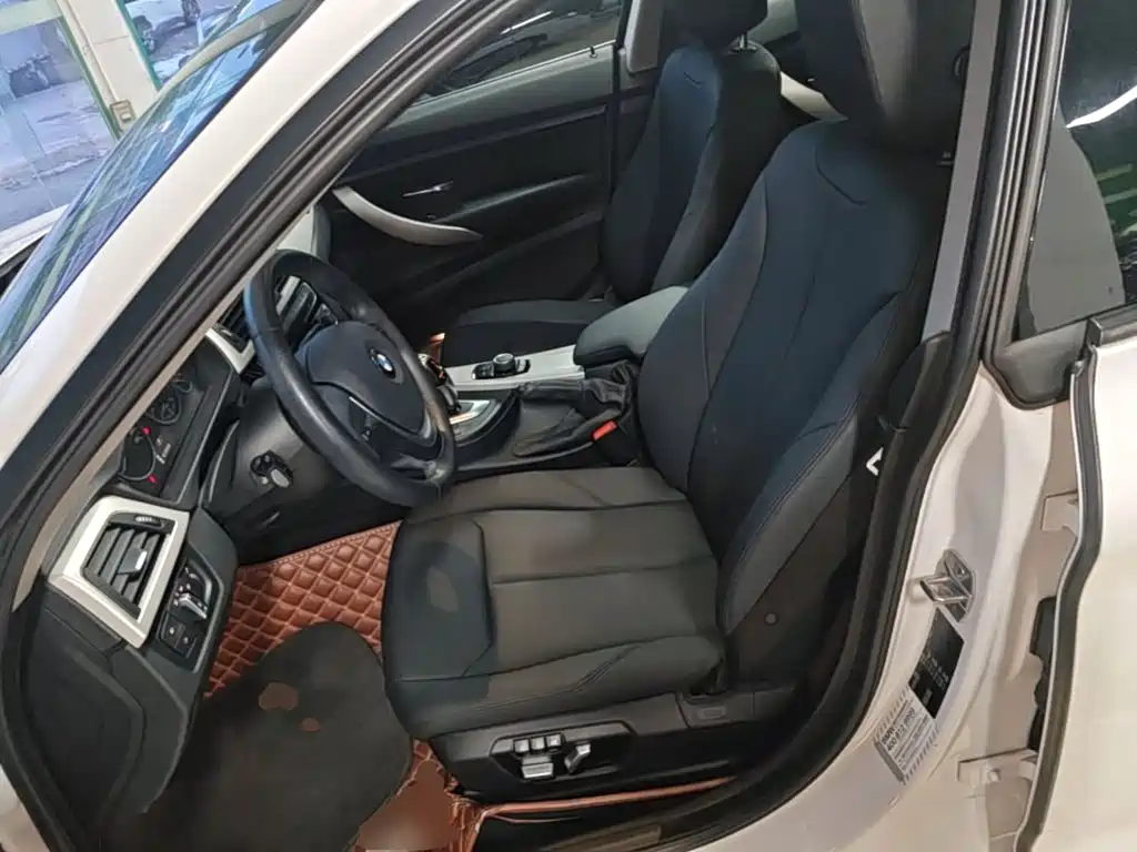 BMW 3 Series GT — миниатюра 15