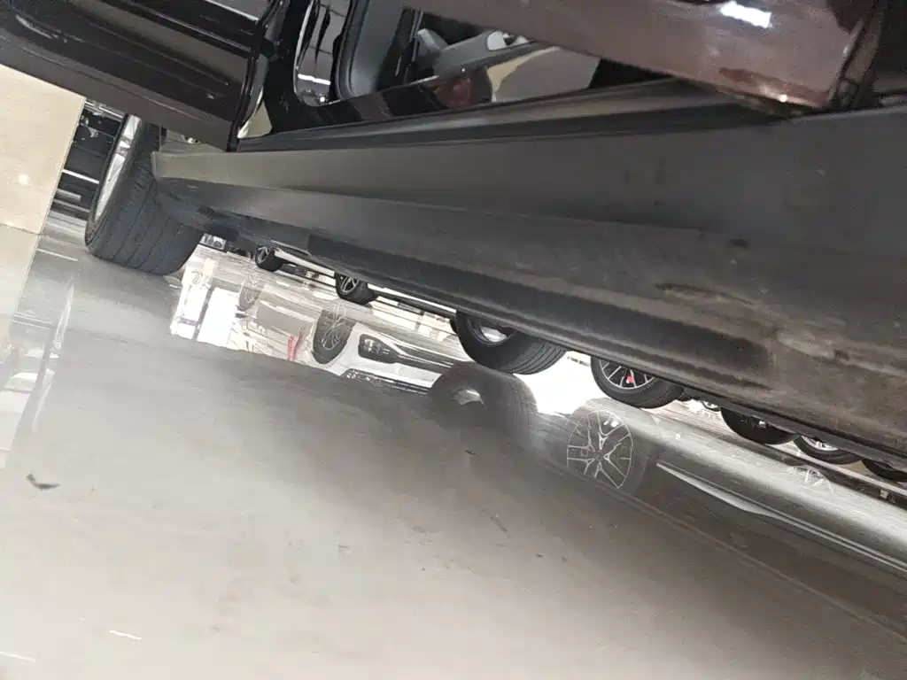 Porsche Macan — миниатюра 21