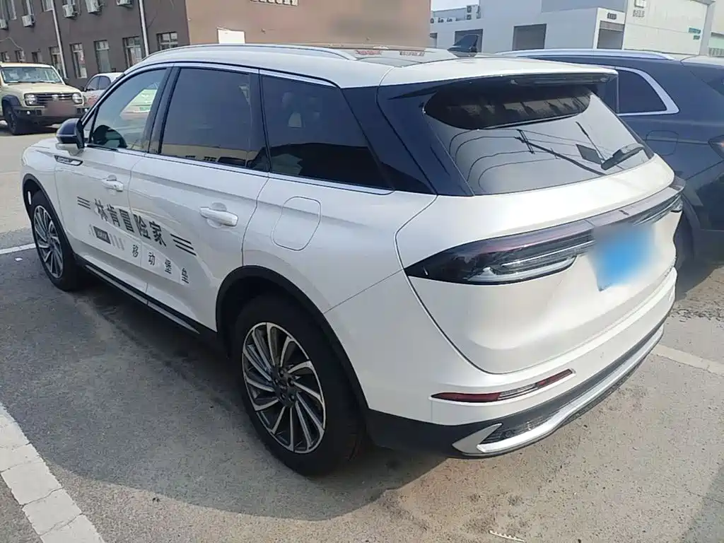 Lincoln Corsair — миниатюра 5