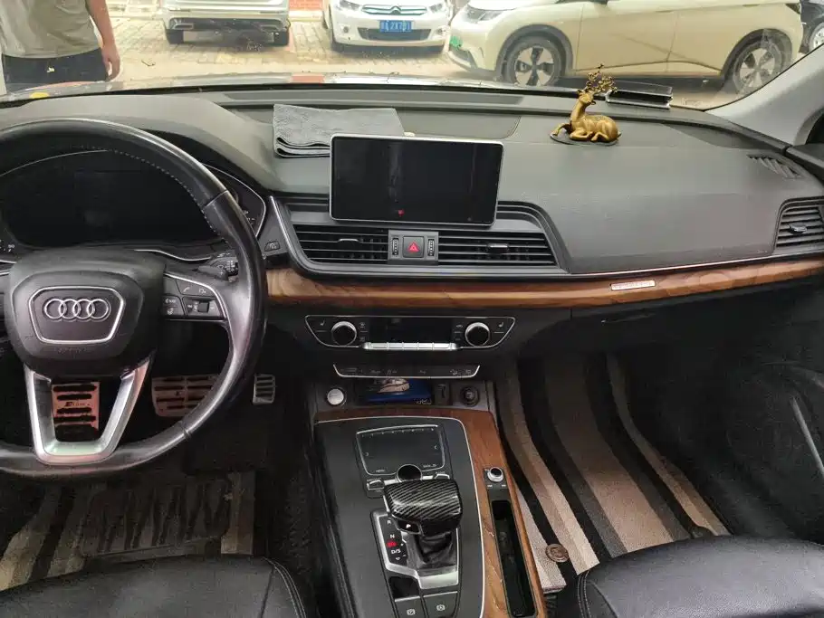 Audi Q5L — миниатюра 13
