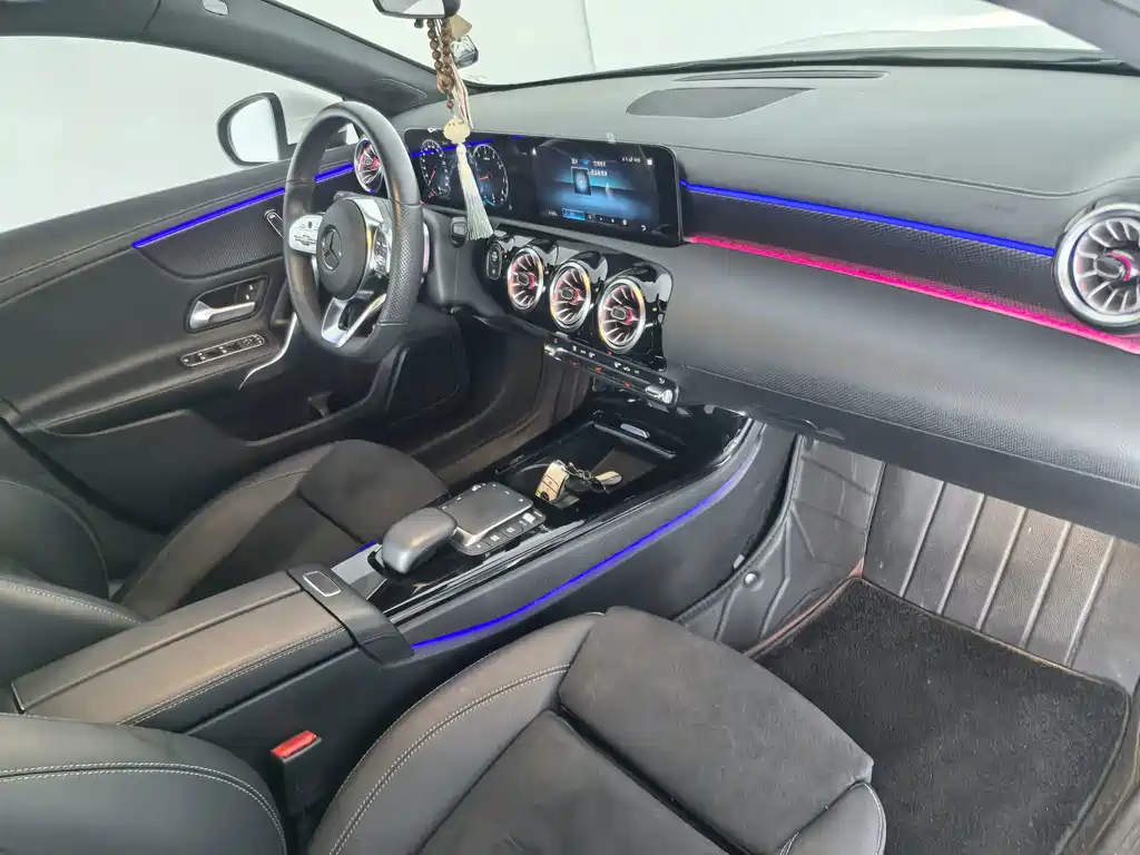 Mercedes-Benz A-Class — миниатюра 13