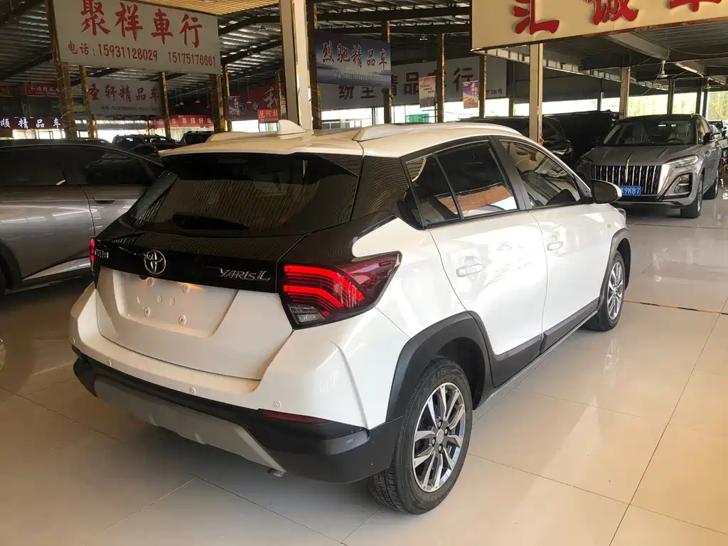 Toyota Yaris L — миниатюра 15