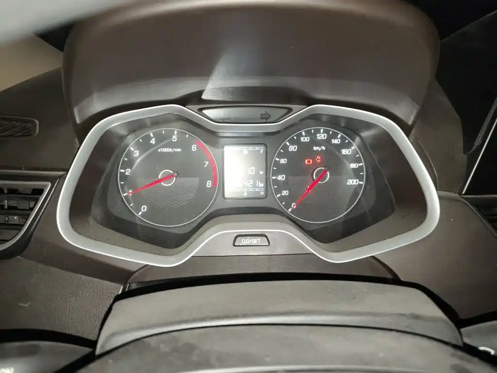 Baojun 310W — миниатюра 7