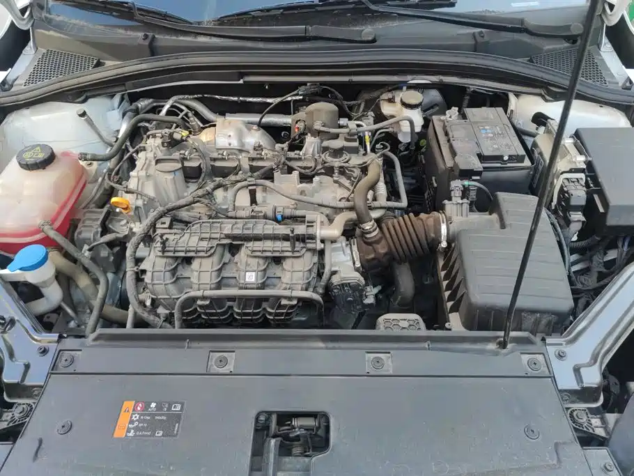 Roewe i5 — миниатюра 10