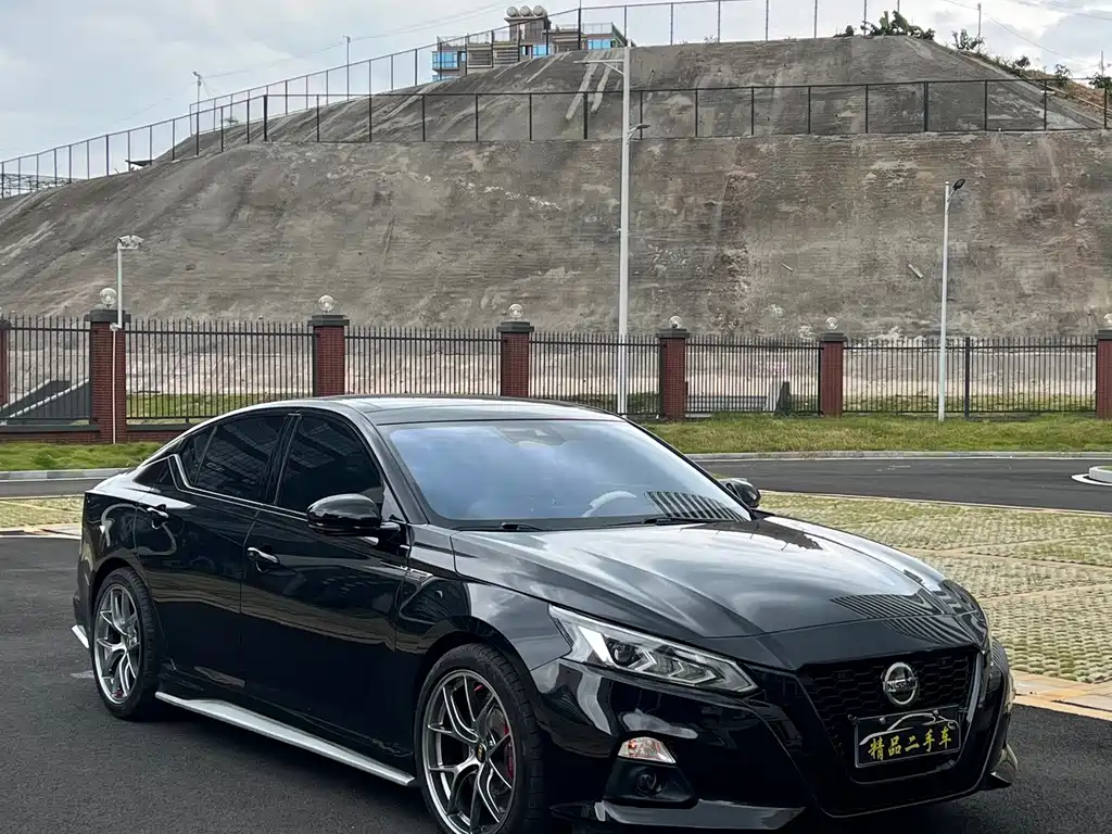 Nissan Teana — миниатюра 3