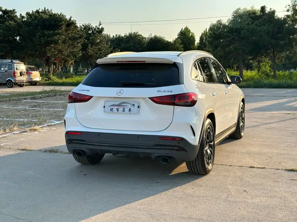 Mercedes-Benz GLA AMG — миниатюра 6