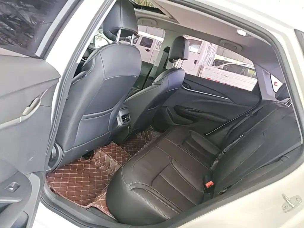 Buick Excelle — миниатюра 17