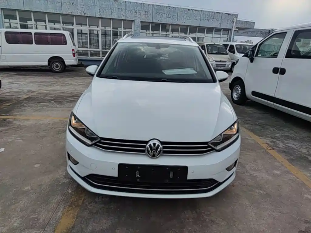 Volkswagen Golf Sportsvan — миниатюра 3