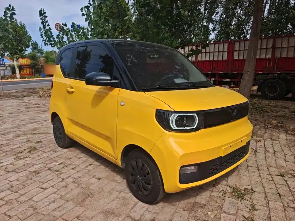 Wuling MINIEV — миниатюра 4