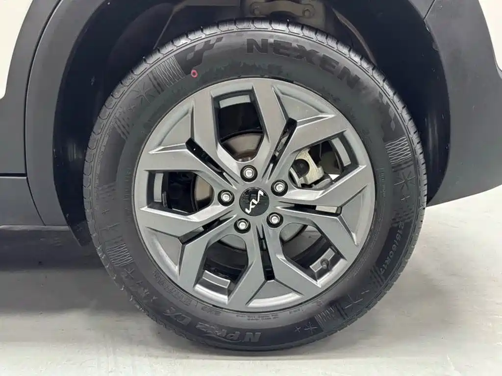 Kia Seltos — миниатюра 19