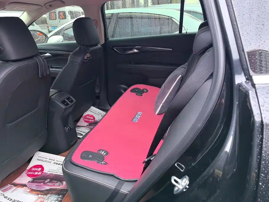 Buick Envision Plus — миниатюра 11