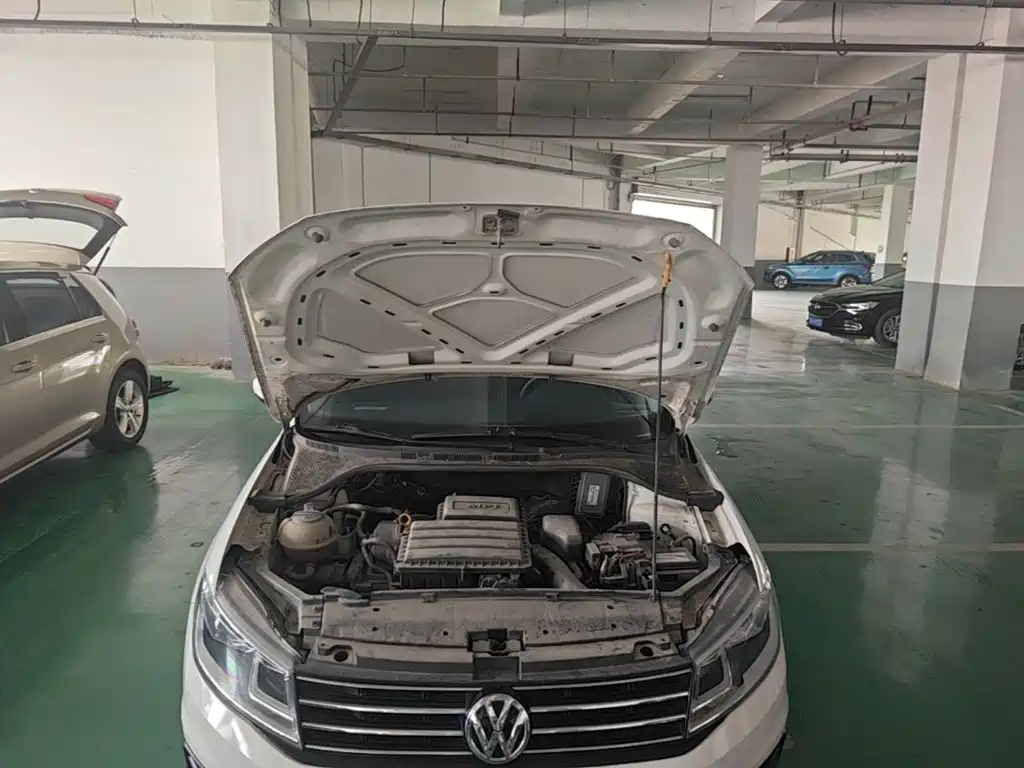 Volkswagen Santana — миниатюра 16