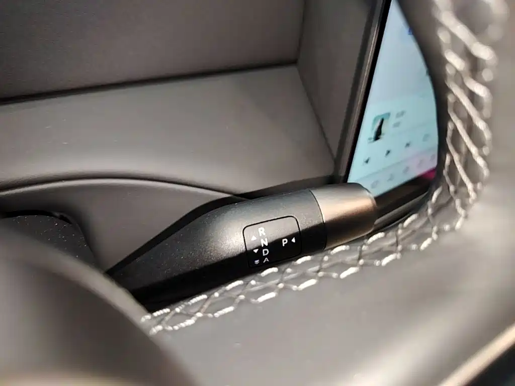 Li Auto Li MEGA — миниатюра 14