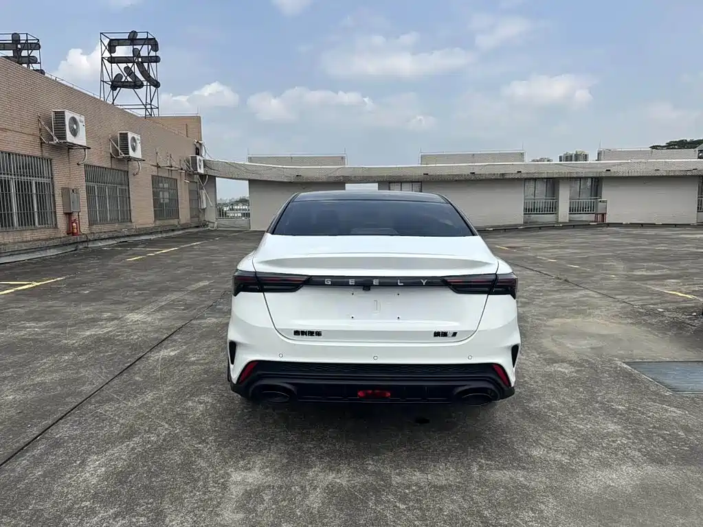Geely Binrui — миниатюра 8