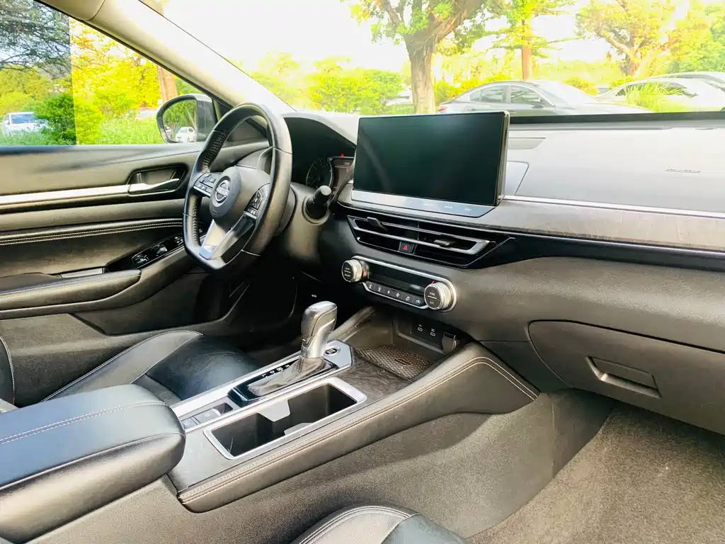 Nissan Teana — миниатюра 11