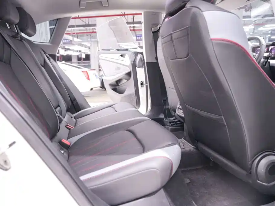 Volkswagen Lamando — миниатюра 19