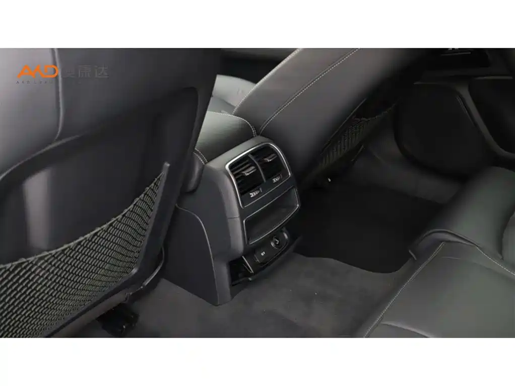Audi A6L — миниатюра 9