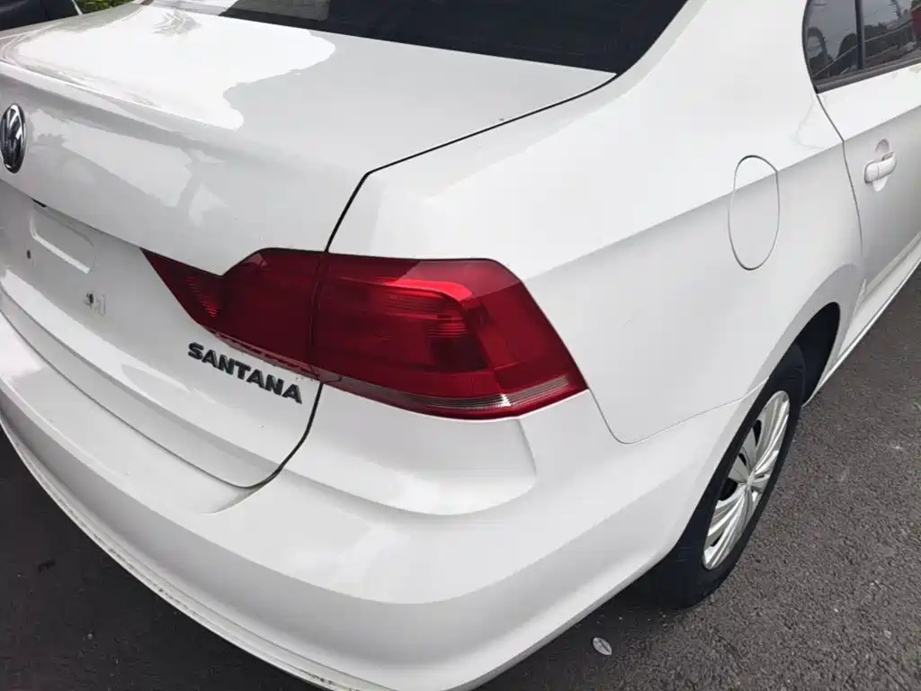 Volkswagen Santana — миниатюра 8