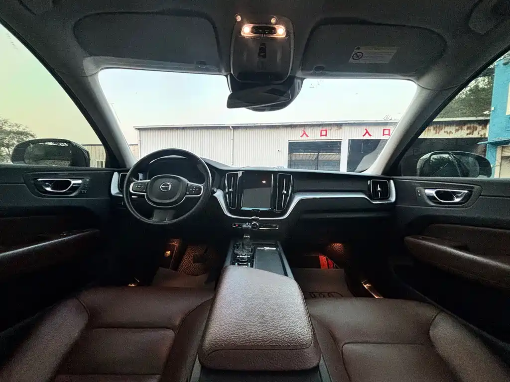 Volvo XC60 — миниатюра 14