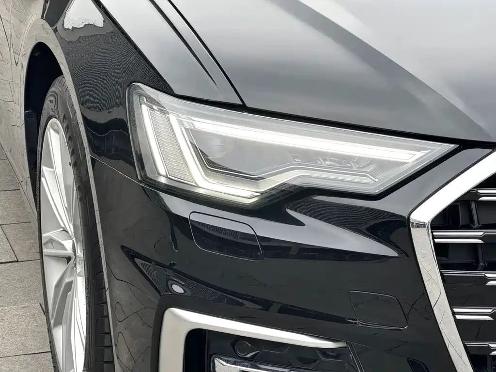 Audi A6L — миниатюра 9