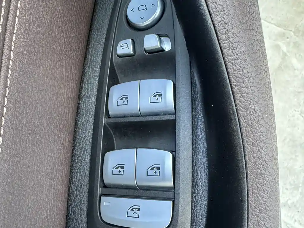 BMW X1 — миниатюра 16