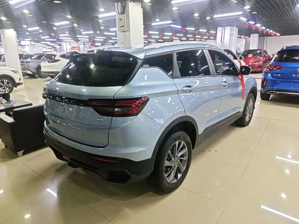 Geely Binyue — миниатюра 7