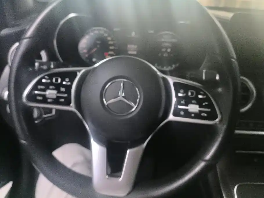 Mercedes-Benz GLC — миниатюра 15