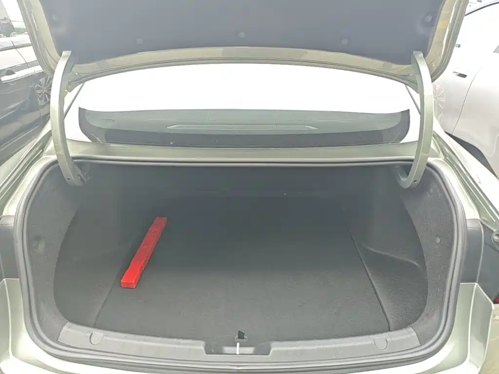 Geely Xingrui — миниатюра 19
