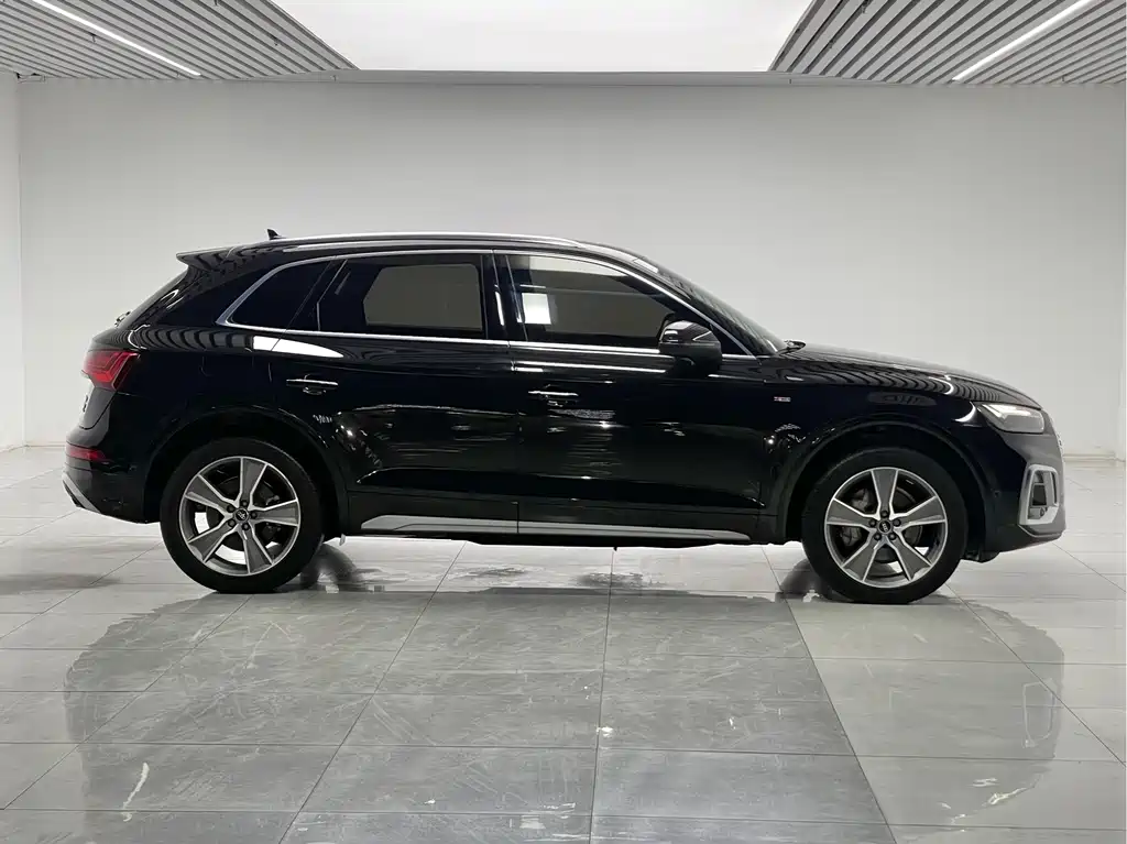 Audi Q5L 2021 45 TFSI Luxury