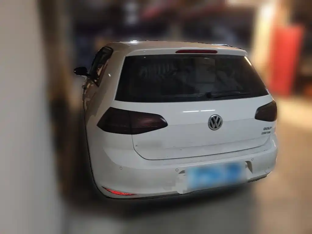 Volkswagen Golf — миниатюра 4