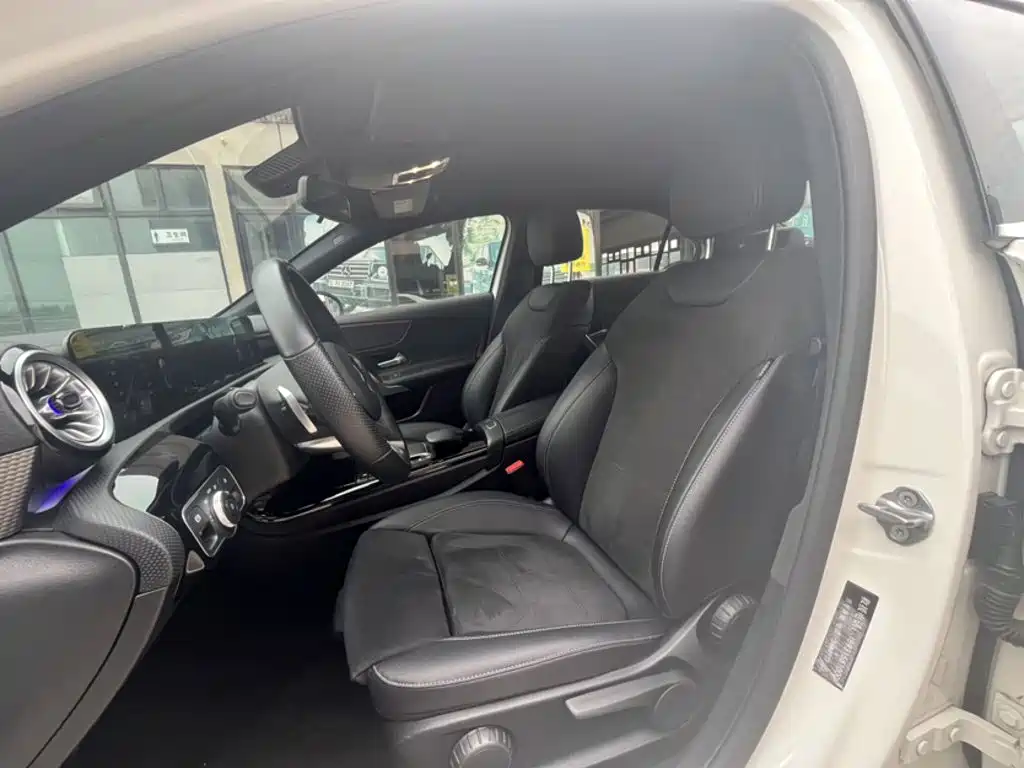 Mercedes-Benz A-Class — миниатюра 21